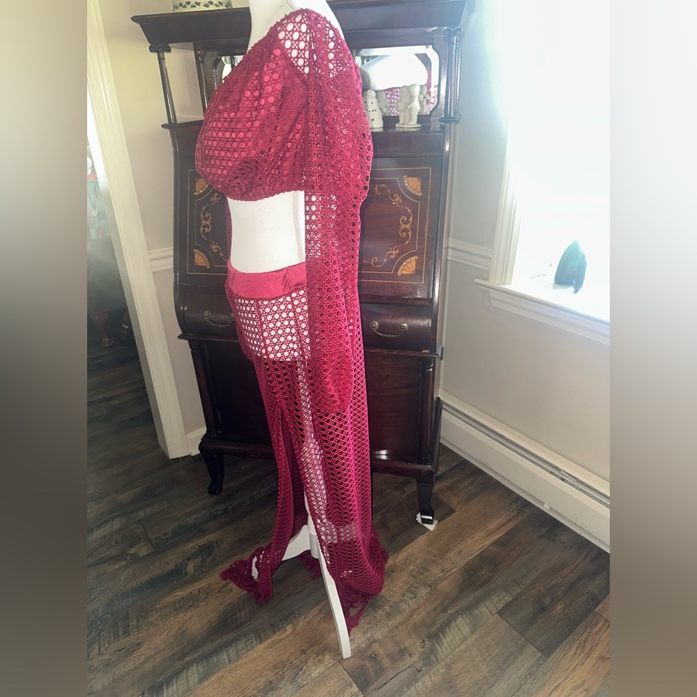 Cover Up or Sexy Set/ XL/ Crop top with maxi skirt/high slit in skirt/ NEW - Picture 3 of 8